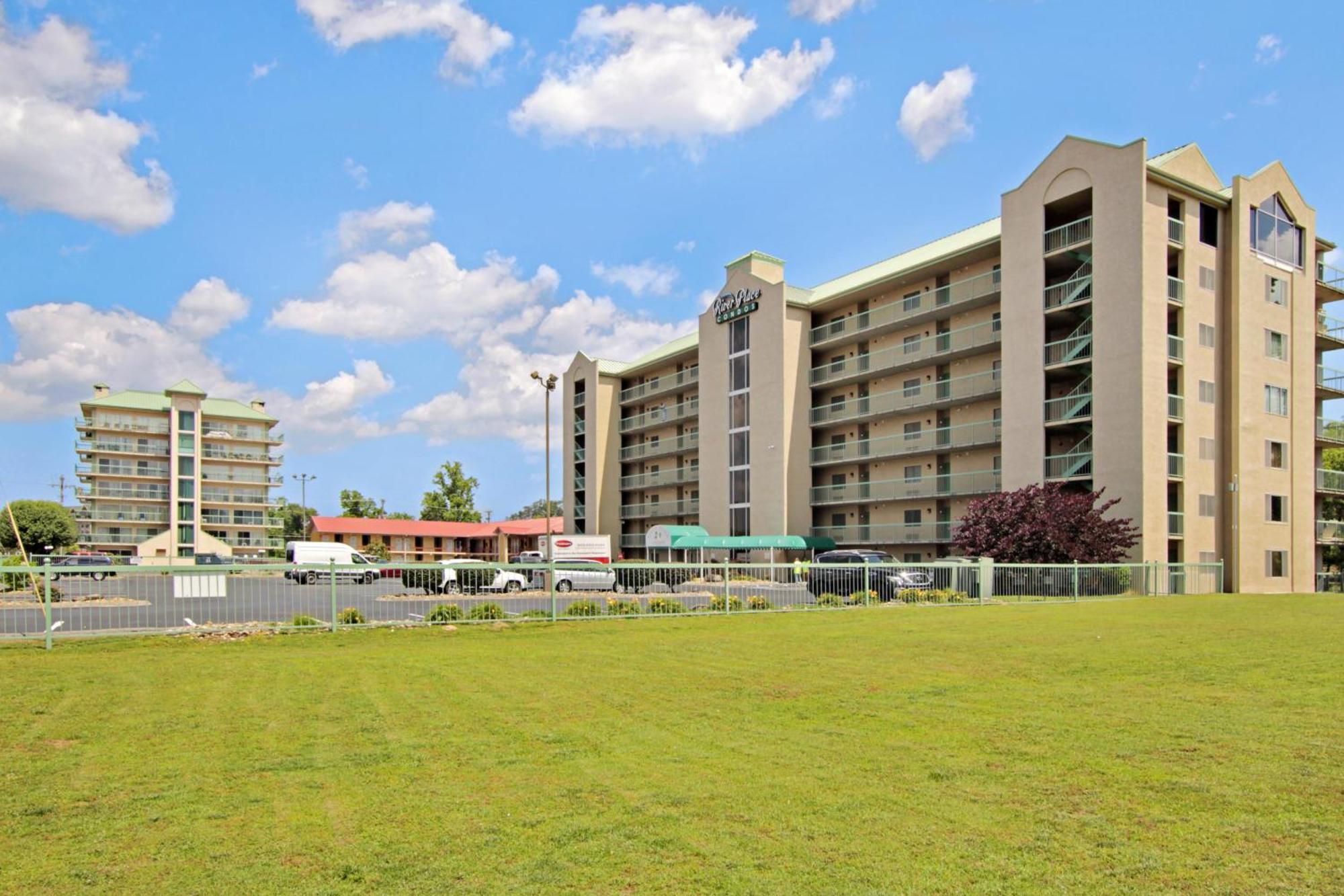 River Place Condos Riverside #309 1Bd Pigeon Forge Eksteriør bilde